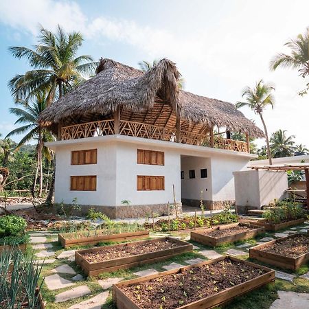 Leisy'S Garden Hostel & Rooms Samana 외부 사진